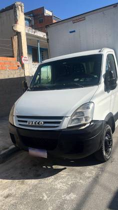 IVECO DAILY 35S14 CHASSI CABINE TURBO INTERCOOLER DIESEL 2P MANUAL IVECO DAILY 35S14 CHASSI CABINE TURBO INTERCOOLER DIESEL 2P MANUAL